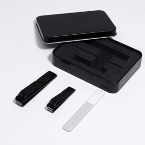 Black Stainless Steel Nail Clippers Set in Tinplate Box