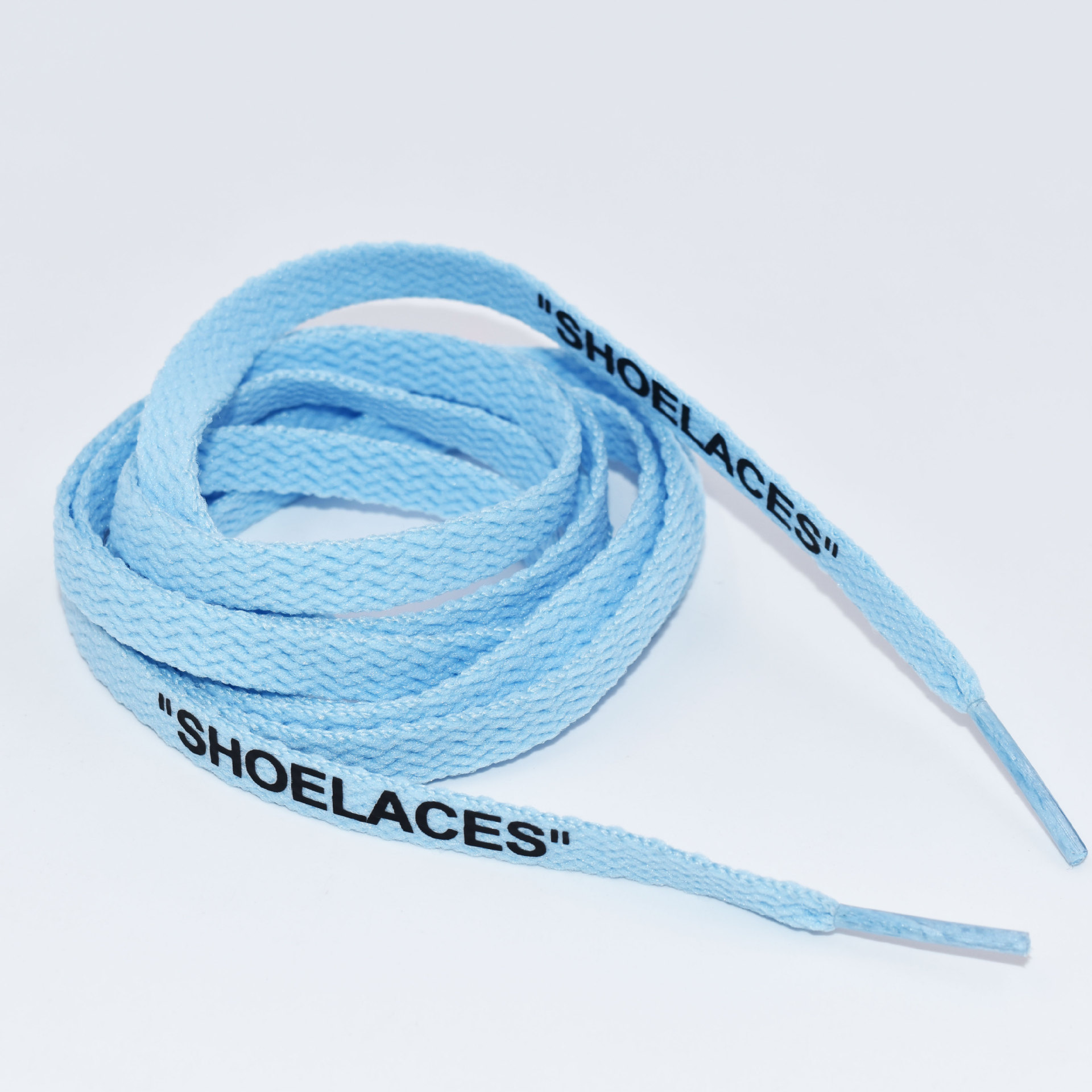 Flat Shoelaces with Imprint