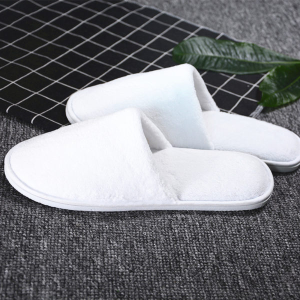 Premium Fleece Hotel Slipper