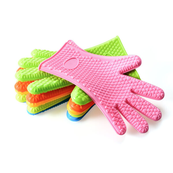 Multi-colored Silicone Oven Mitt With Sleeve