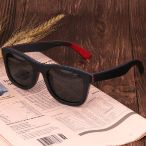 Retro Woode Sunglasse Recycled Skateboard