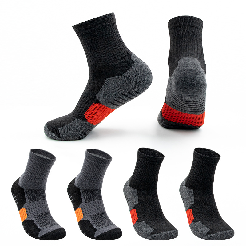 Men Athletic Socks Mid-calf Length Socks For Adult