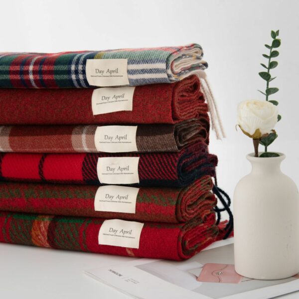 Christmas Fiber Red Scarf with Tassel - Image 3