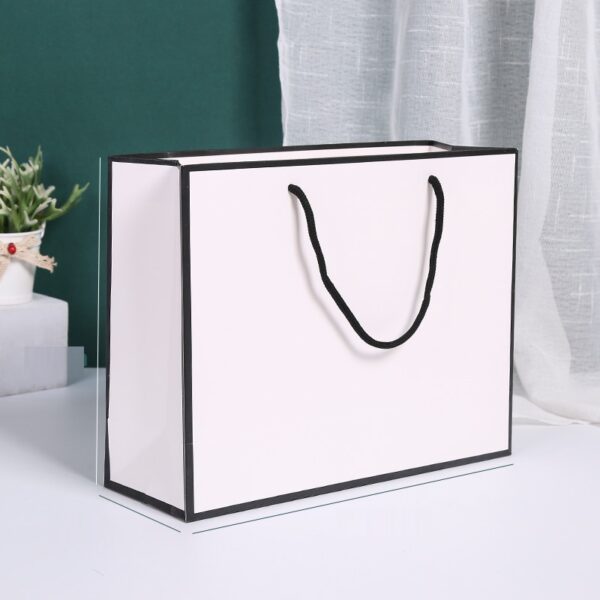 Customized White Card Gift Paper Bags