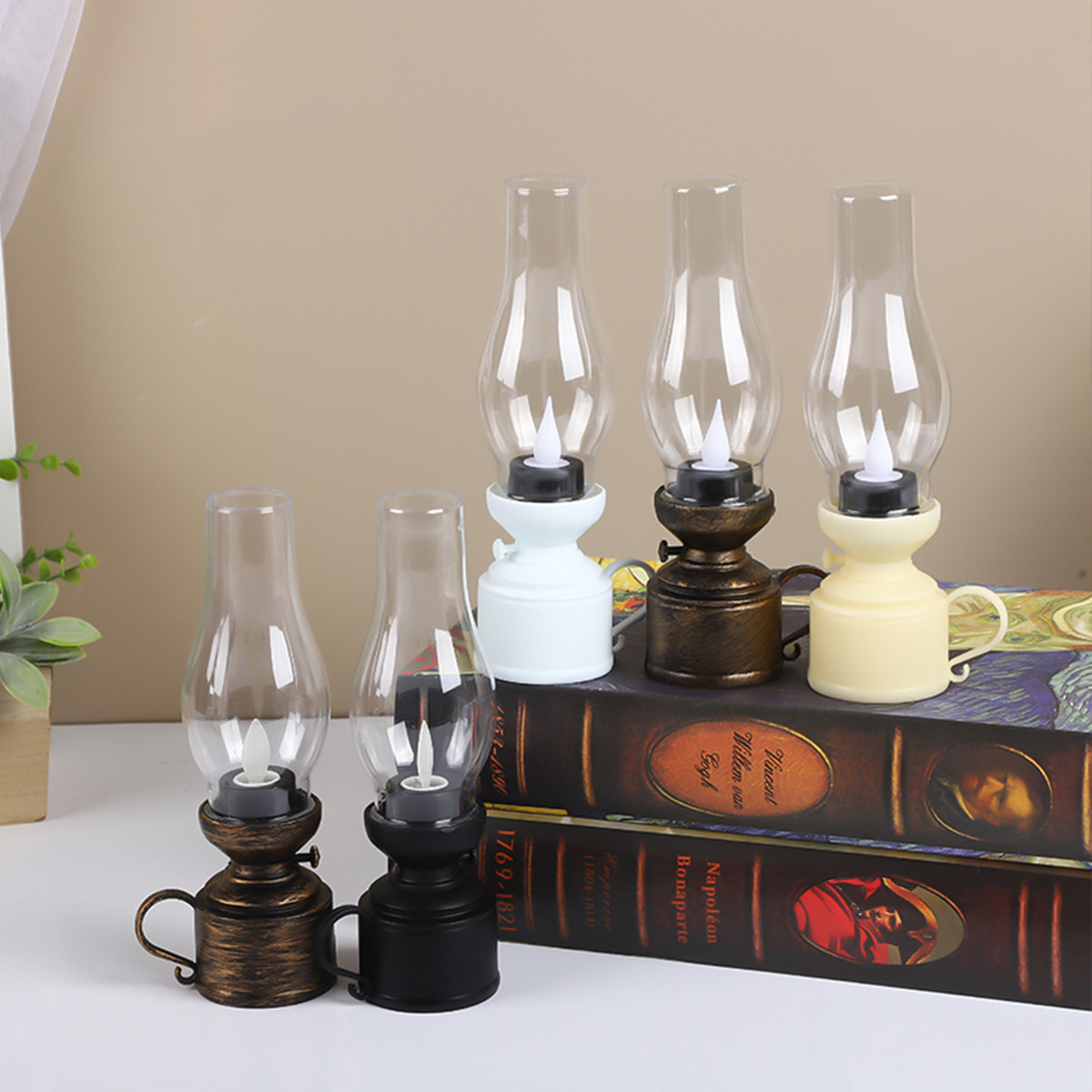 LED Retro Electronic Kerosene Lamp